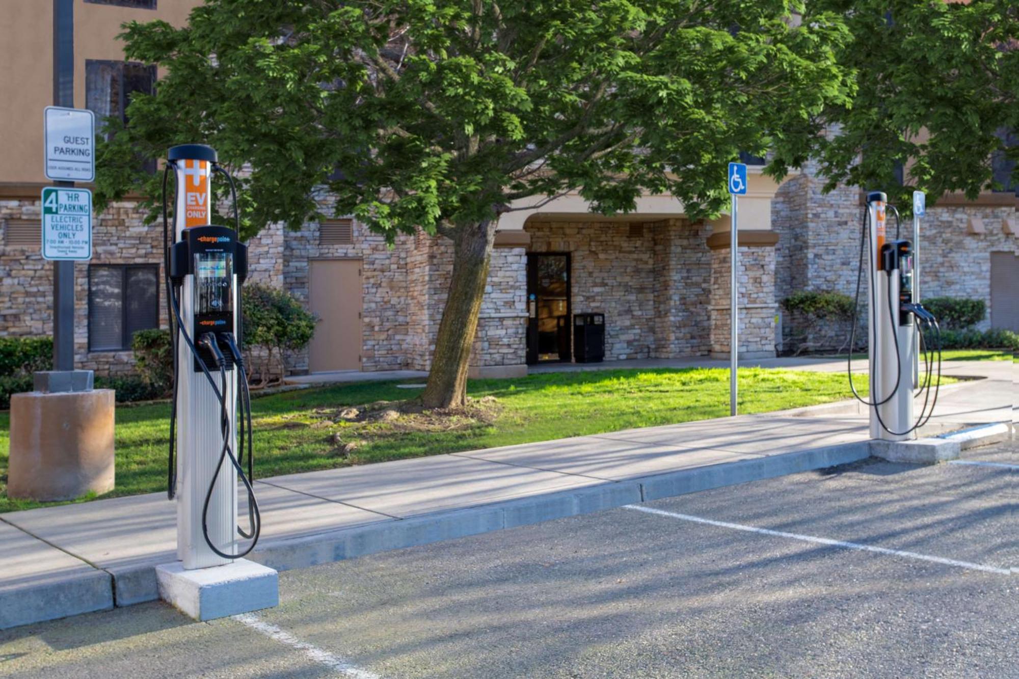 Hampton Inn & Suites Sacramento-Elk Grove Laguna I-5 Екстериор снимка