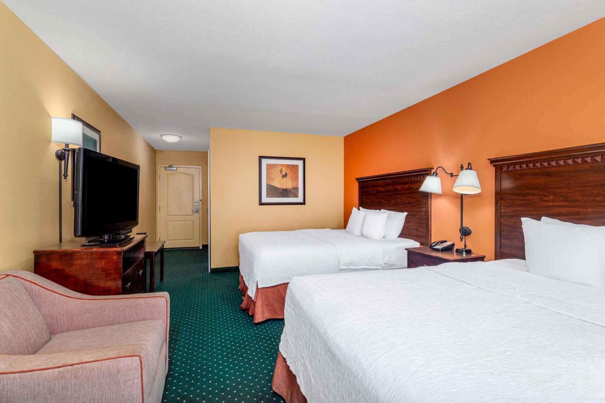 Hampton Inn & Suites Sacramento-Elk Grove Laguna I-5 Екстериор снимка