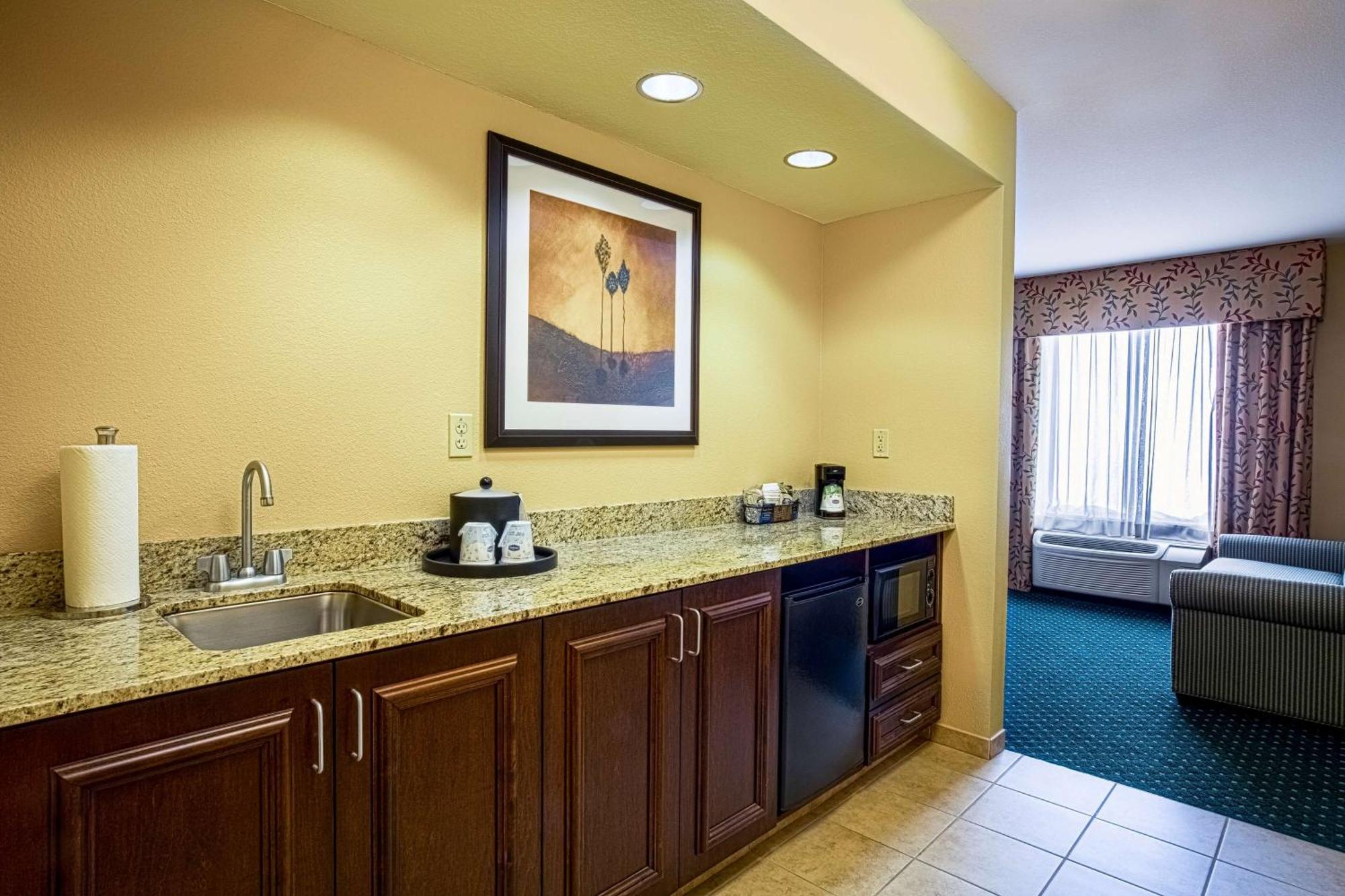 Hampton Inn & Suites Sacramento-Elk Grove Laguna I-5 Екстериор снимка