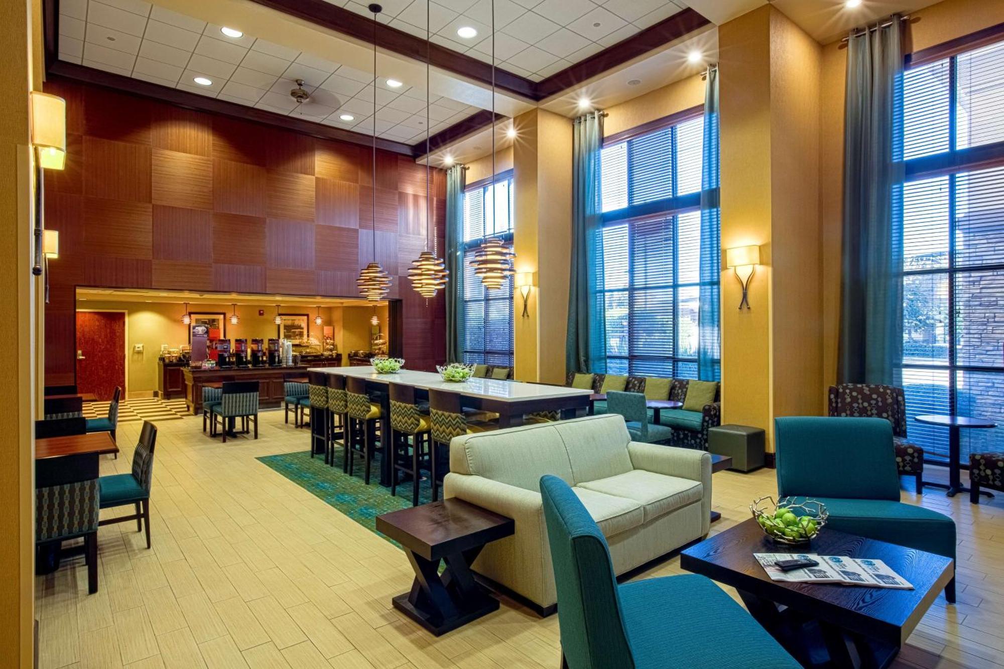 Hampton Inn & Suites Sacramento-Elk Grove Laguna I-5 Екстериор снимка